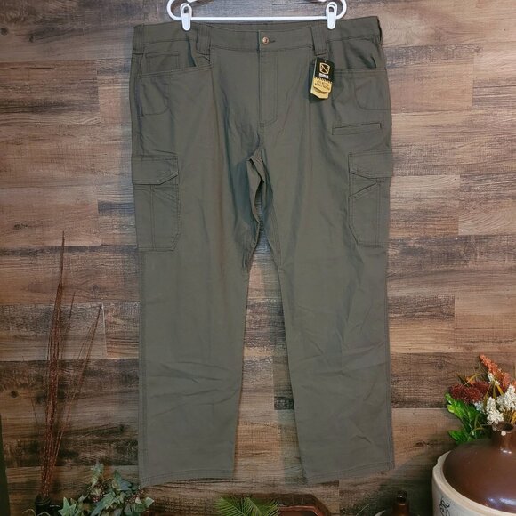 Noble Outfitters Cargo Pants Size 46x34 Tundra Gray Flex Stretch NWT - Picture 1 of 9